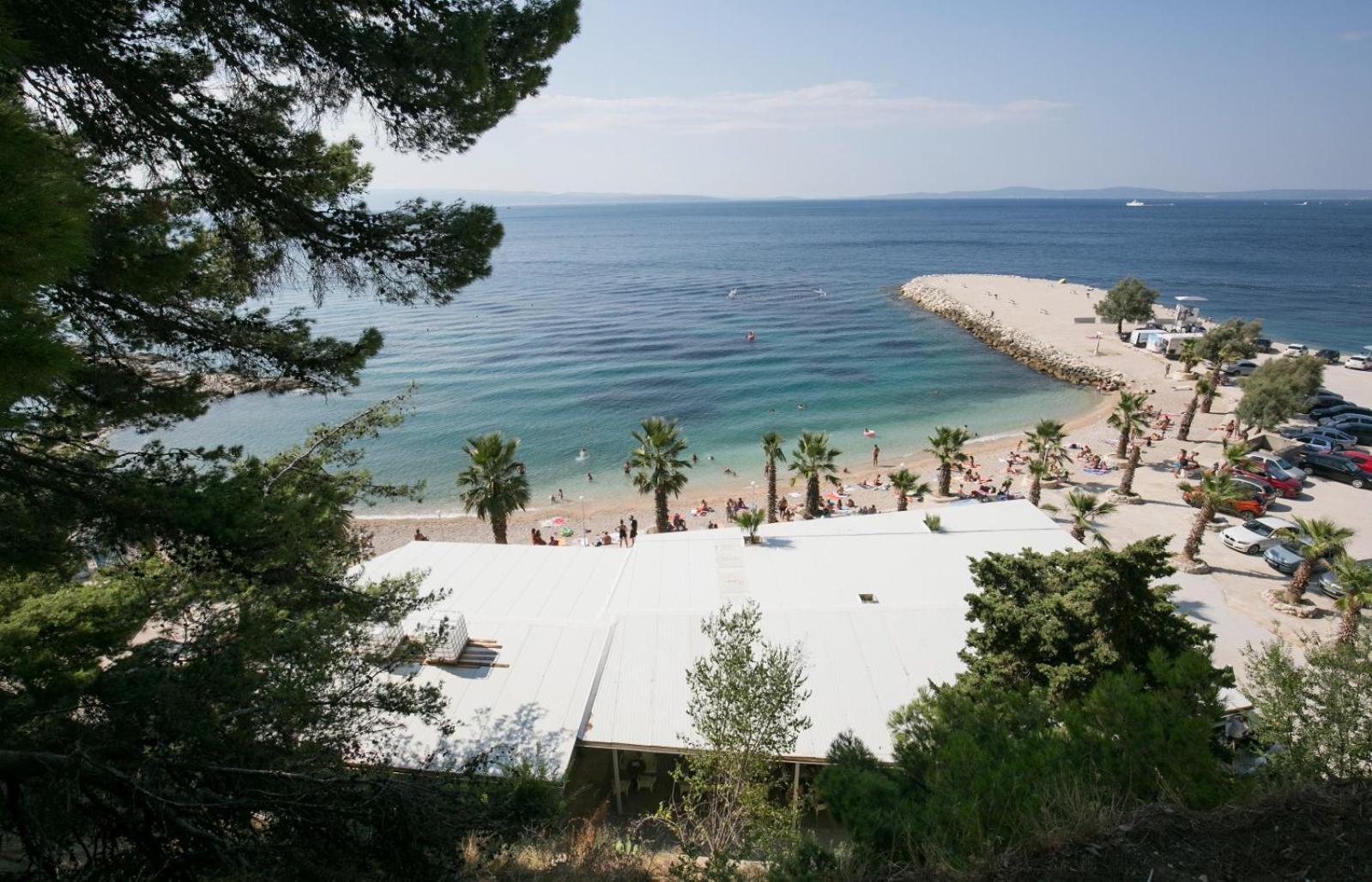 Marjan Hill 3-Br Apt,5 Guests Private Garden Near Beach Split Exterior photo